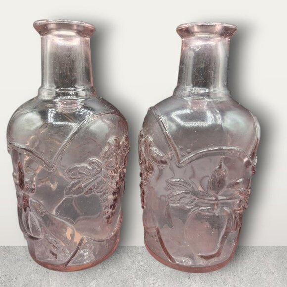 Other - Set of 2 LIbbey Glass Canada Rose Bottles
